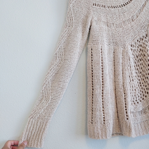 Moth Anthropologie Oatmeal Color Asymmetrical Open Weave Knit Sweater Sz M - Picture 2 of 8